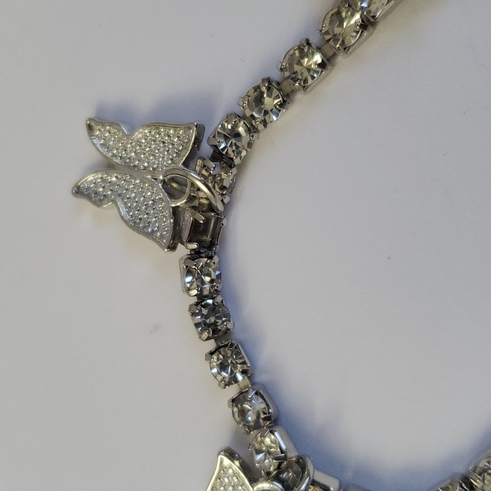 Silver Butterfly Bling Anklet - Picture 4 of 5